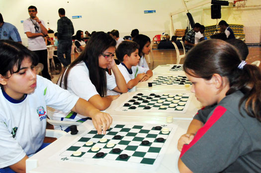 10 enxadristas mirins de Campo Mourão participam da final do