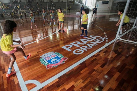 Abrem-se inscrições grátis para aulas de modalidades de areia e futebol em SP - Esportividade - Guia de esporte de São Paulo e região