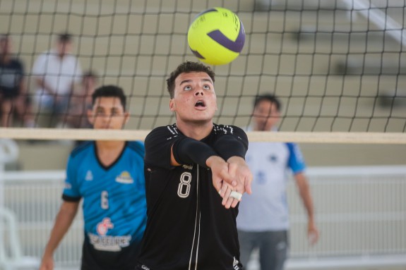 Palácio dos Esportes sedia disputa de Xadrez durante os Jogos Escolas  Municipais